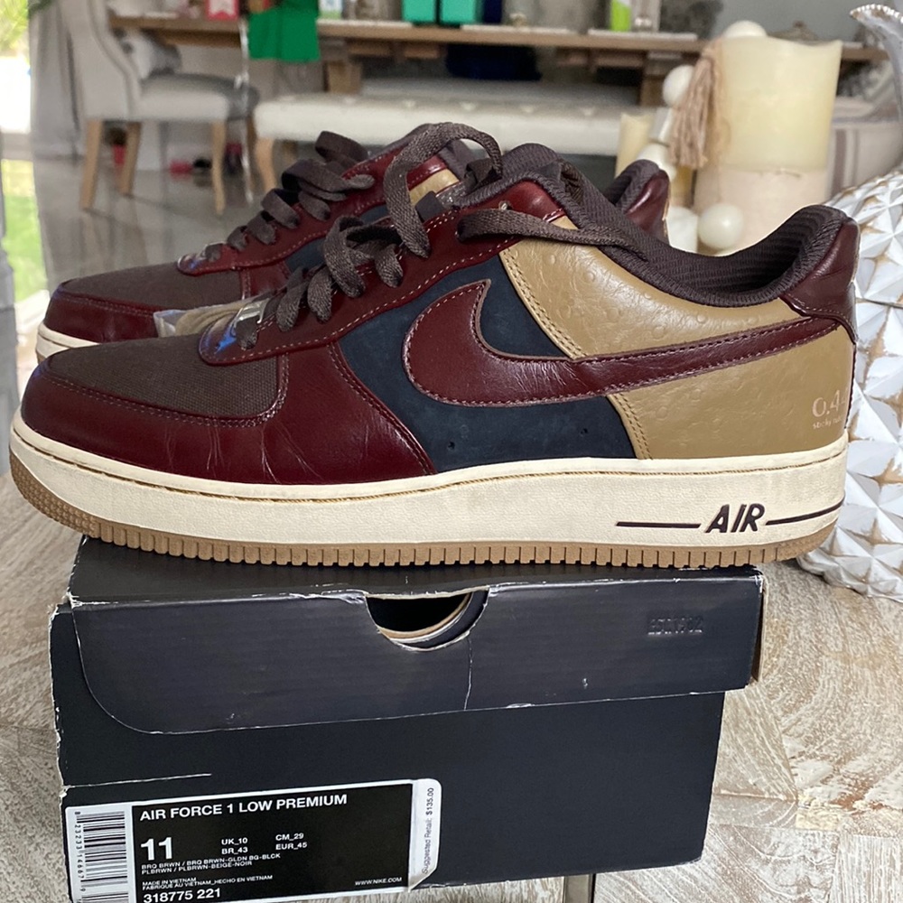 Nike Air Force 1 low premium Clark Kent brown men size 11